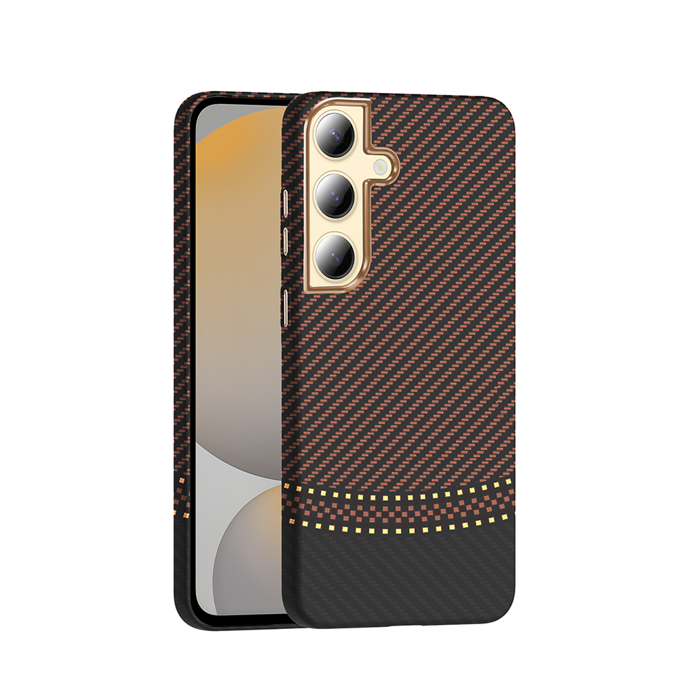 Galaxy S24 Plus Kılıf M-safe Şarj Özellikli Karbon Fiber Görünümlü NXXA Gros Kapak - Gold-Siyah