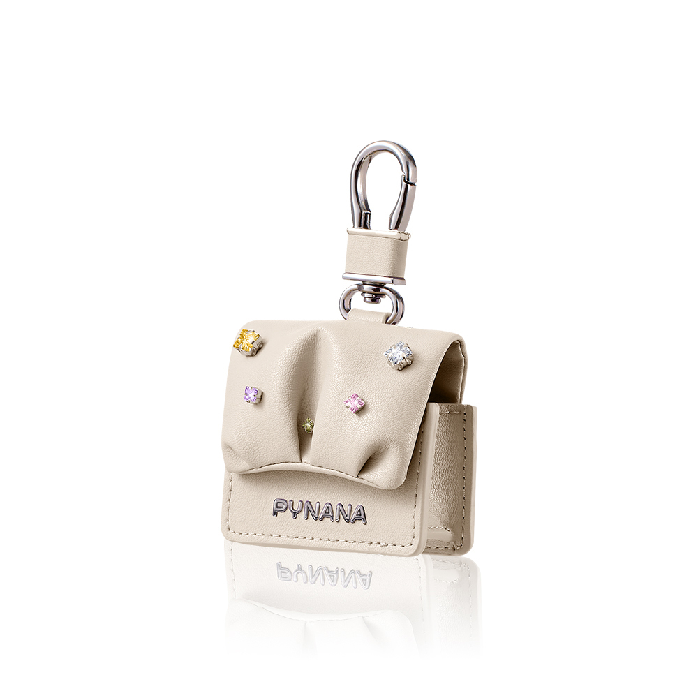 Apple Airpods 4 Kılıf PU Deri Çanta Tasarımlı Taşlı Pynana Sugar Cube Serisi Kapak - Bej