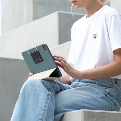 Apple iPad Pro 12.9 2022 M2 Native Union W.F.A Folio Serisi Katlanabilir Standlı Tablet Kılıfı - 6