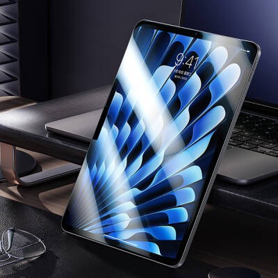 Apple iPad Pro 13 2025 M5 Benks King Kong Curved Edge Oleophobic Tempered Glass Screen Protector - 13