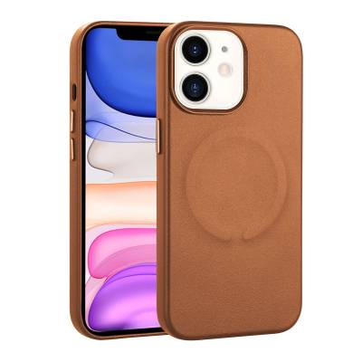 Apple iPhone 11 Kılıf PU Deri M-safe Wireless Şarj Özellikli Zore Derix Kapak Kahverengi