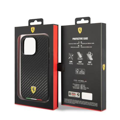 Apple iPhone 14 Pro Max Kılıf Ferrari M-safe Şarj Özellikli Karbon İtalyan Bayrak Dizayn Kapak - 7