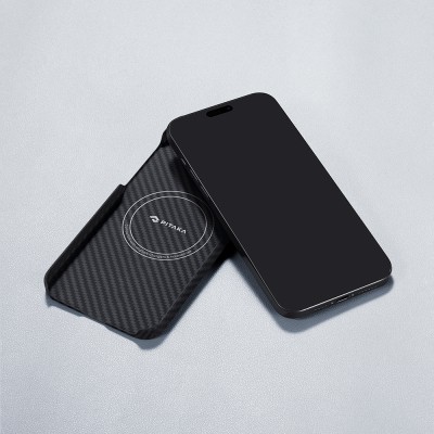Apple iPhone 15 Plus Kılıf M-safe Şarj Özellikli 1500D Aramid Karbon Fiber Pitaka Ultra-Slim Classic Serisi Black-Grey Twill Kapak - 10