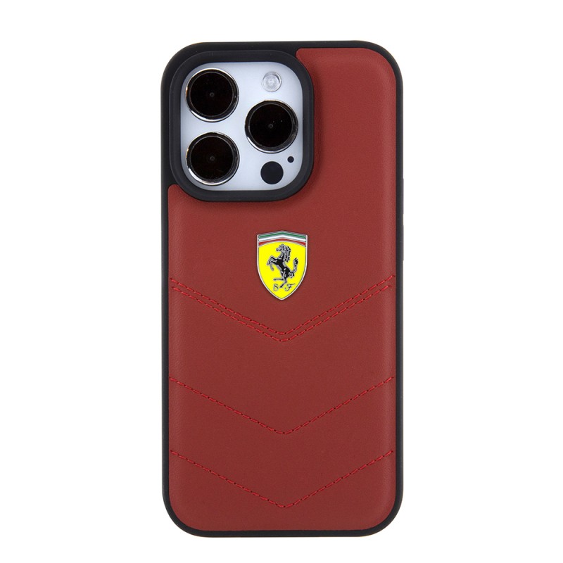 Apple iPhone 15 Pro Kılıf Ferrari Orjinal Lisanslı Deri Dikişli Arka Yüzey Metal Logo Tasarımlı Kapak - 5