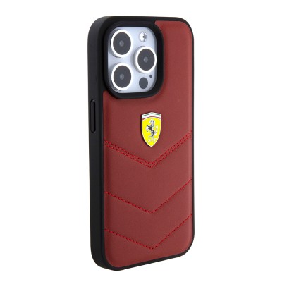 Apple iPhone 15 Pro Kılıf Ferrari Orjinal Lisanslı Deri Dikişli Arka Yüzey Metal Logo Tasarımlı Kapak - 6