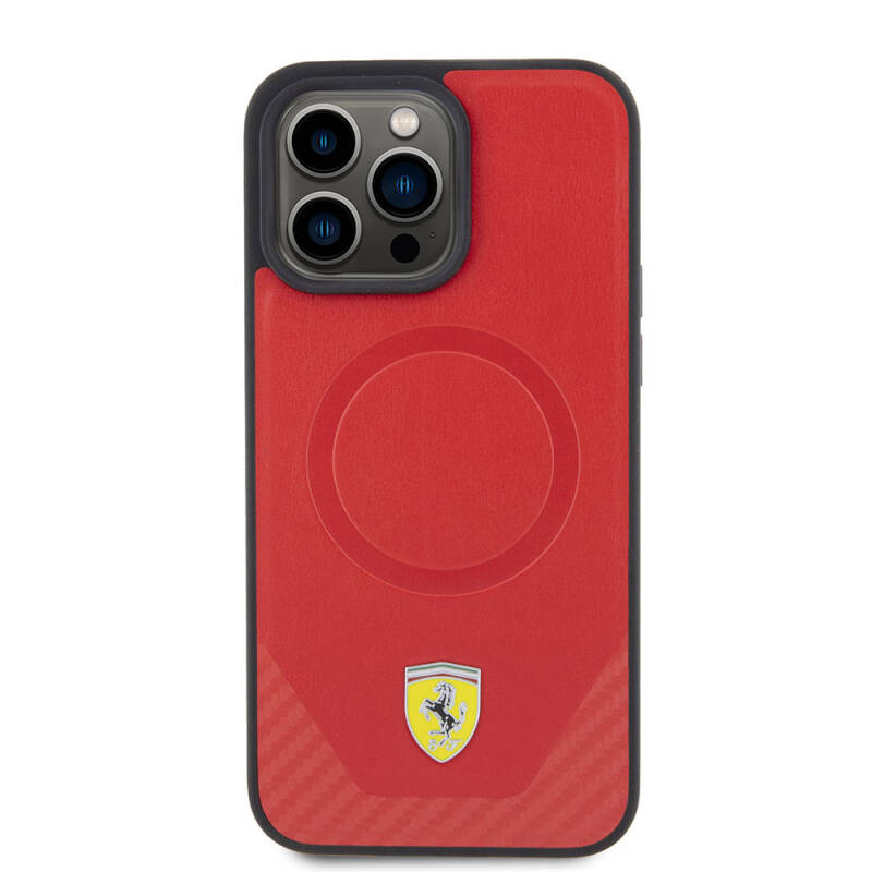 Apple iPhone 15 Pro Kılıf Ferrari Orjinal Lisanslı M-safe Şarj Özellikli Metal Logolu PU Karbon Kapak - 11
