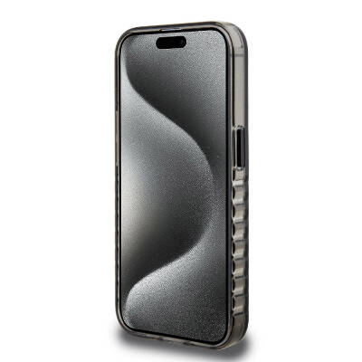 Apple iPhone 15 Pro Kılıf Ferrari Orjinal Lisanslı M-safe Şarj Özellikli Tırtıklı Kenar Tasarımlı Ortalanmış Logo Kapak - 6