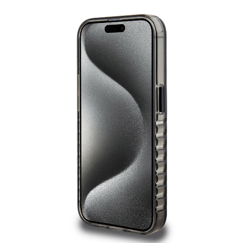 Apple iPhone 15 Pro Kılıf Ferrari Orjinal Lisanslı M-safe Şarj Özellikli Tırtıklı Kenar Tasarımlı Ortalanmış Logo Kapak - 6