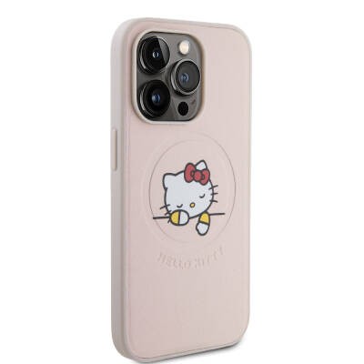 Apple iPhone 15 Pro Kılıf Hello Kitty Orjinal Lisanslı M-safe Şarj Özellikli Baskı Logolu Uyuyan Kitty Deri Kapak - 4