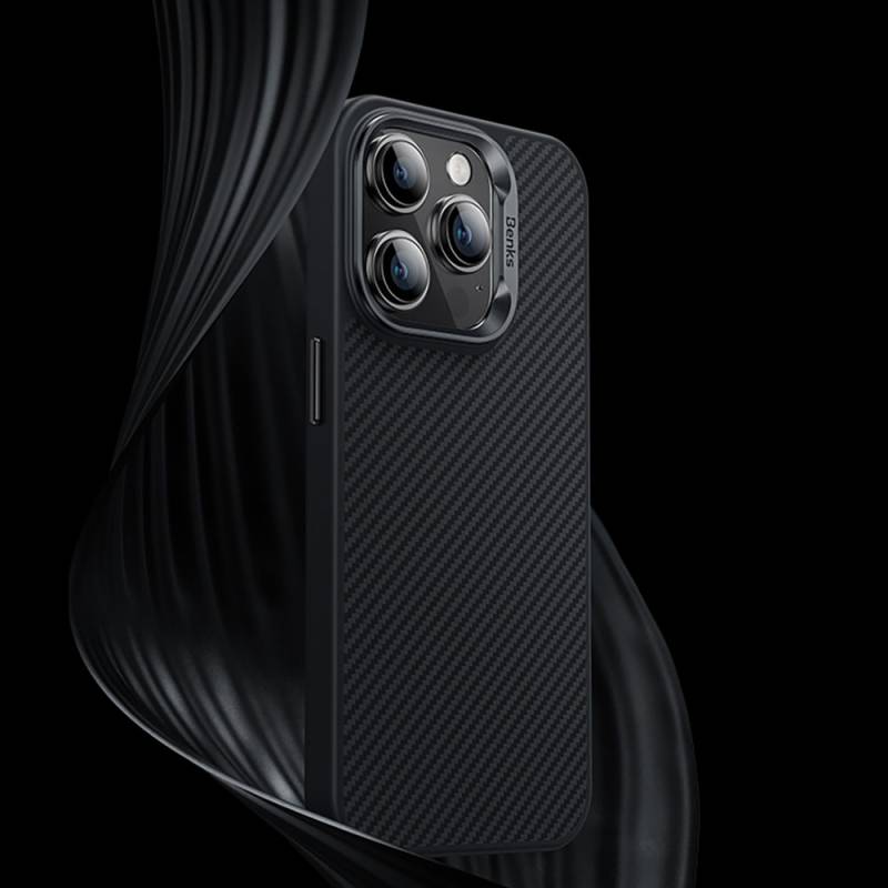 Apple iPhone 15 Pro Kılıf Karbon Fiber M-safe Şarj Özellikli Benks Hybrid ArmorPro 600D Kevlar Kapak - 2