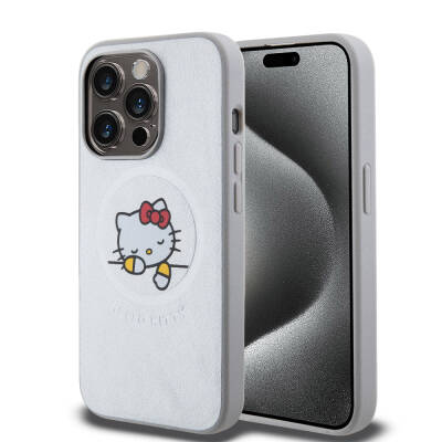 Apple iPhone 15 Pro Max Kılıf Hello Kitty Orjinal Lisanslı M-safe Şarj Özellikli Baskı Logolu Uyuyan Kitty Deri Kapak - Hello Kitty