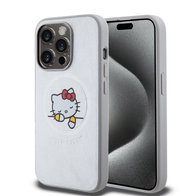 Apple iPhone 15 Pro Max Kılıf Hello Kitty Orjinal Lisanslı M-safe Şarj Özellikli Baskı Logolu Uyuyan Kitty Deri Kapak - 1