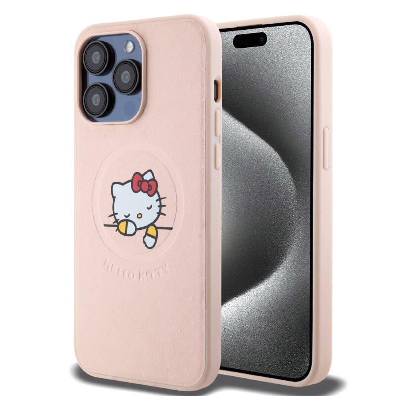 Apple iPhone 15 Pro Max Kılıf Hello Kitty Orjinal Lisanslı M-safe Şarj Özellikli Baskı Logolu Uyuyan Kitty Deri Kapak - 10