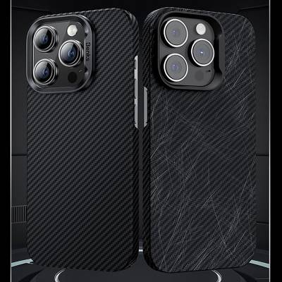 Apple iPhone 15 Pro Max Kılıf M-safe Özellikli Karbon Fiber Benks Essential ArmorAir 600D Kevlar Kapak - 12