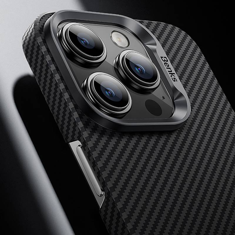 Apple iPhone 15 Pro Max Kılıf M-safe Özellikli Karbon Fiber Benks Essential ArmorAir 600D Kevlar Kapak - 13