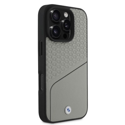 Apple iPhone 16 Pro Kılıf BMW Orjinal Lisanslı M-safe Şarj Özellikli Metal Logolu Dokulu ve Çizgili Deri Kapak - 11