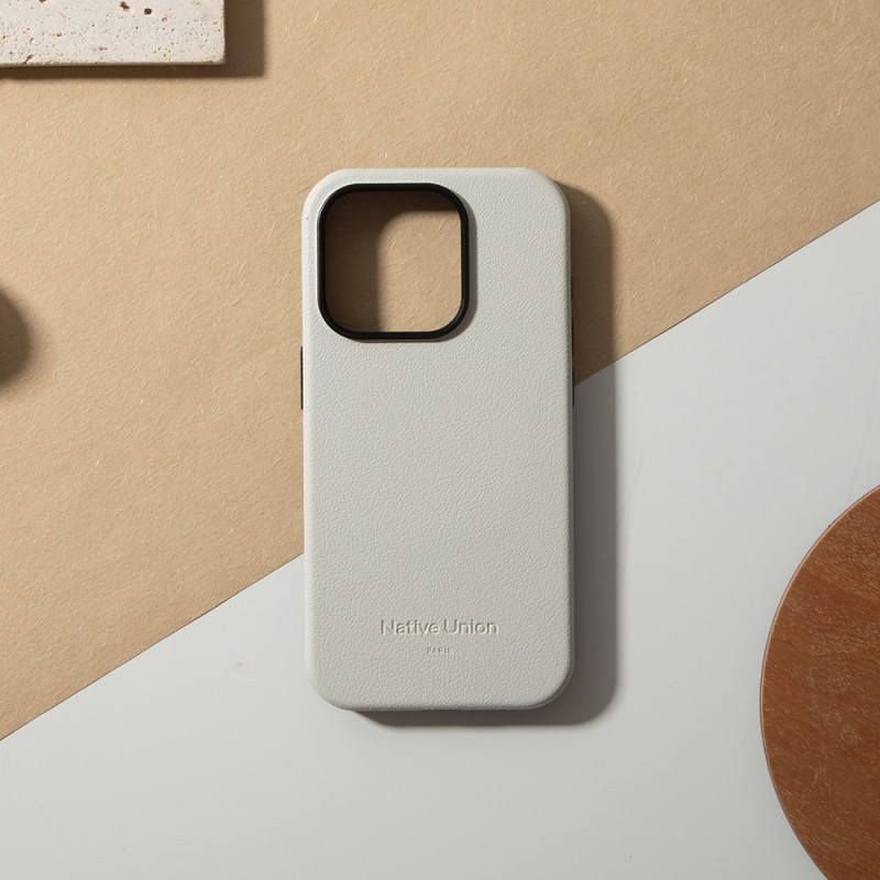 Apple iPhone 16 Pro Kılıf M-safe Şarj Özellikli Deri Görünümlü Native Union 2024 Active Serisi Kapak - 17