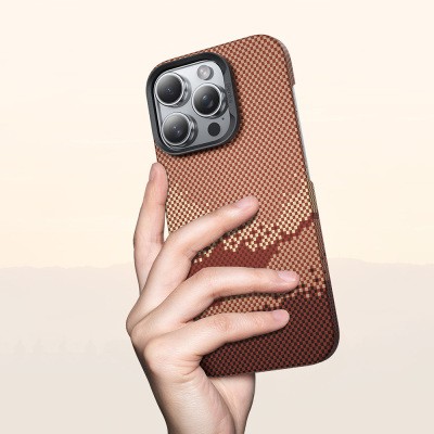 Apple iPhone 16 Pro Kılıf M-safe Şarj Özellikli Benks GoldenTide ArmorAir 600D Kevlar Karbon Kapak - 9