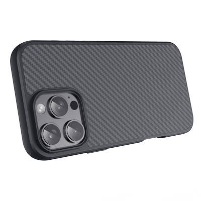 Apple iPhone 16 Pro Kılıf M-safe Şarj Özellikli Karbon Fiber Tasarımlı Zore Elnino Kapak - 6