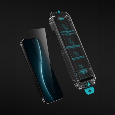 Apple iPhone 16 Pro Max Benks Glass Warrior HD 0.3mm Ultra İnce 0.9mm Kenarları Güçlendirilmiş Cam Ekran Koruyucu + Kolay Uygulama Aparatlı - 10
