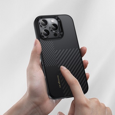 Apple iPhone 16 Pro Max Kılıf Karbon Fiber M-safe Şarj Özellikli Kamera Kontrol Butonlu Benks Hybrid ArmorPro Montage Kevlar Kapak - 9