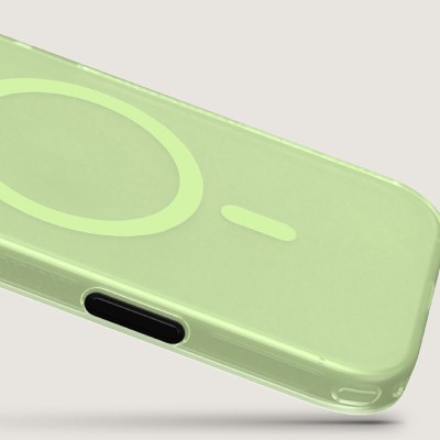 Apple iPhone 17 Kılıf M-safe Şarj Özellikli Benks Lucid Armor Kapak - 17