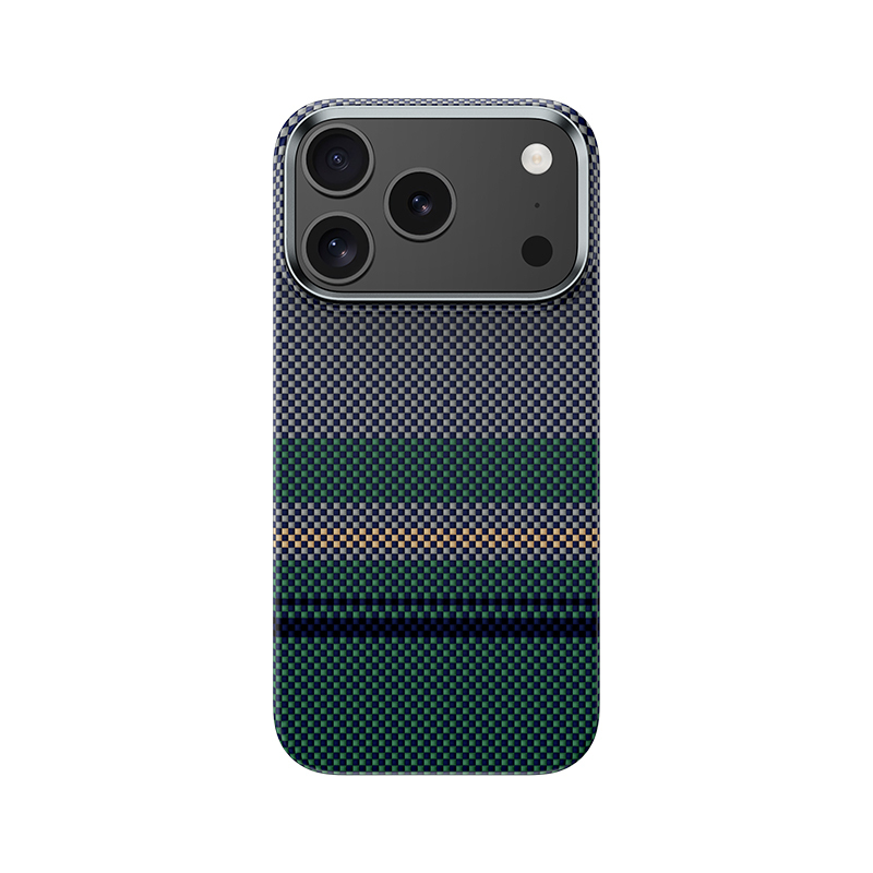 Apple iPhone 17 Pro Kılıf M-safe Şarj Özellikli Karbon Fiber Tasarımlı Benks Aurora ArmorPro Kevlar Kapak - Yeşil
