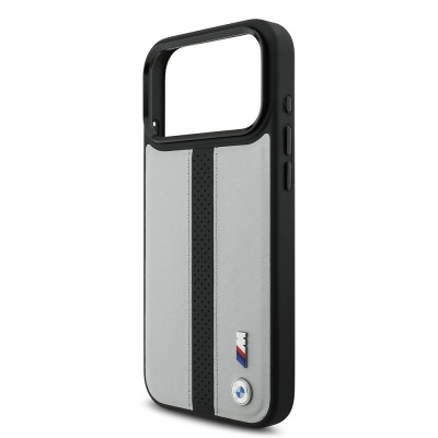 Apple iPhone 17 Pro Max Kılıf BMW Orjinal Lisanslı M-safe Şarj Özellikli Deri Arka Yüzey Metal Logolu Delikli Şerit Tasarımlı Kapak - 9