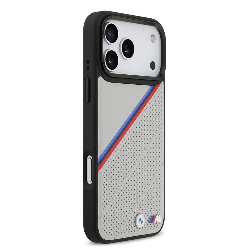 Apple iPhone 17 Pro Max Kılıf BMW Orjinal Lisanslı M-safe Şarj Özellikli M Logolu Üç Şeritli Delikli Deri Kapak - 12