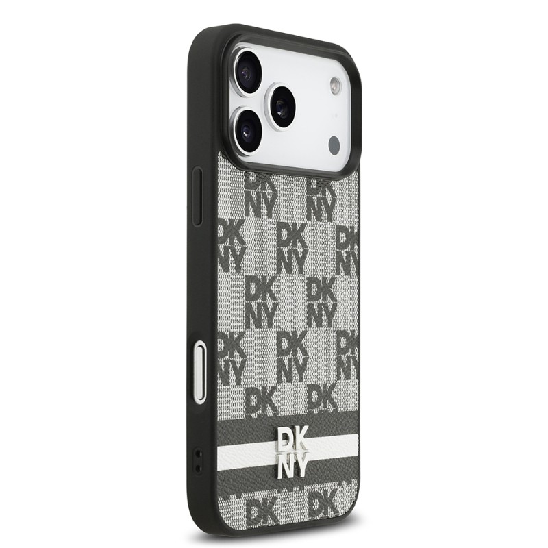 Apple iPhone 17 Pro Max Kılıf DKNY Orjinal Lisanslı M-safe Şarj Özellikli 3D Yazılı Metal Logolu Kapak - 5