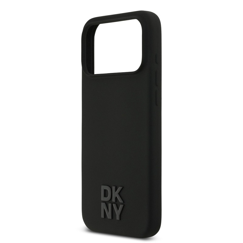 Apple iPhone 17 Pro Max Kılıf DKNY Orjinal Lisanslı M-safe Şarj Özellikli Metal Logolu Silikon Kapak - 15