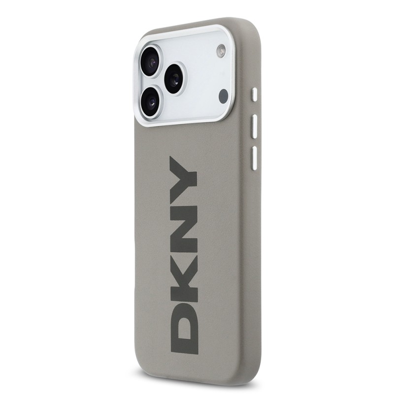 Apple iPhone 17 Pro Max Kılıf DKNY Orjinal Lisanslı M-safe Şarj Özellikli PU Büyük Dikey Logolu Kapak - 19