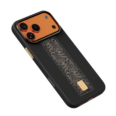 Apple iPhone 17 Pro Max Kılıf M-safe Şarj Özellikli Raptic Aramid Skin Rise Serisi 24 Ayar Altın Kaplamalı Karbon Kapak - 6
