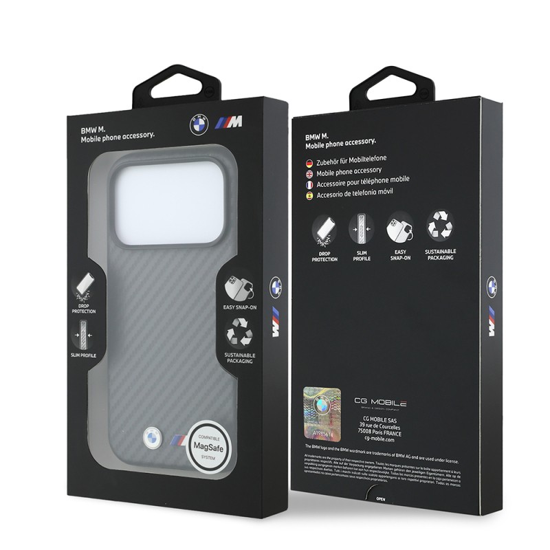 Apple iPhone 18 Pro Max Kılıf BMW Orjinal Lisanslı M-safe Şarj Özellikli Karbon Fiber Tasarımlı ve Metal Logolu PU Deri Kapak - 12