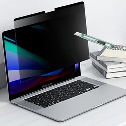 Apple Macbook Pro 16.2 2023 A2780 Wiwu iPrivacy Magnetic Ghost Screen Protector - 6