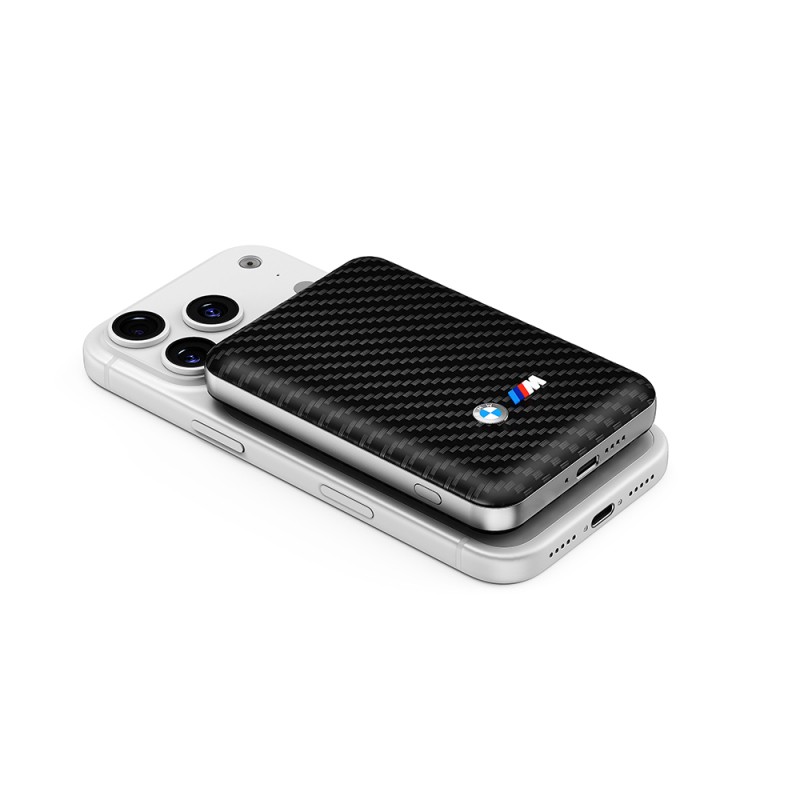 BMW Orjinal Lisanslı PU Karbon Tasarımlı Led Işık Göstergeli Magnetik Powerbank 5000mAh - 5