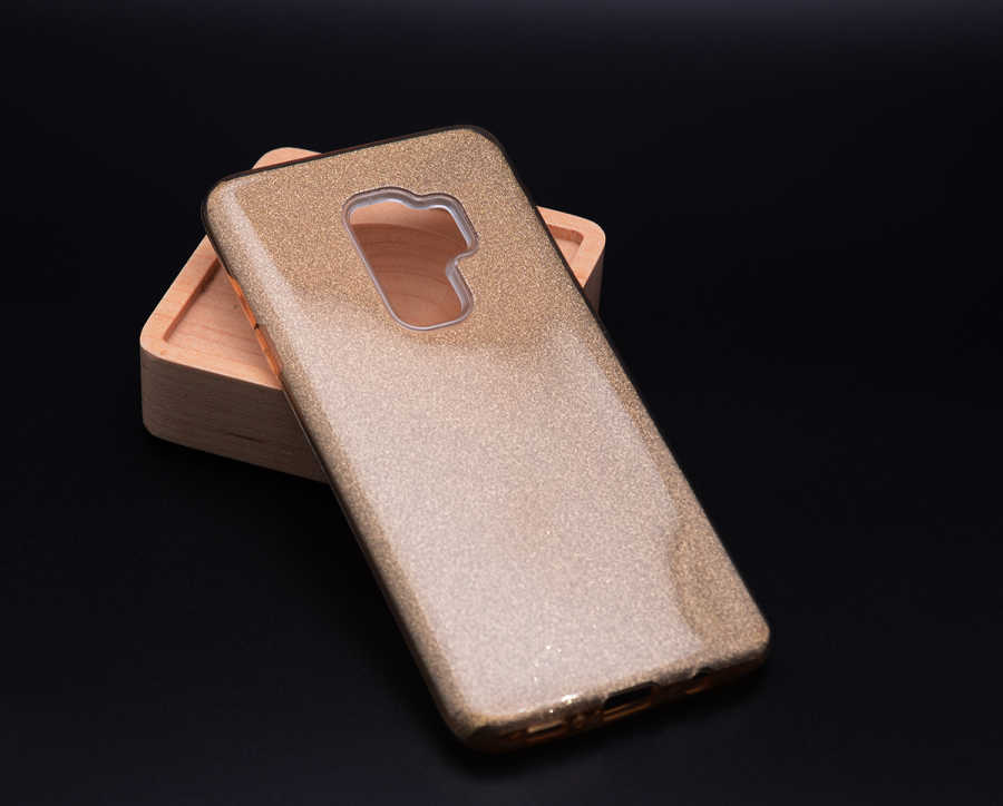 Galaxy S9 Plus Kılıf Zore Shining Silikon - Gold