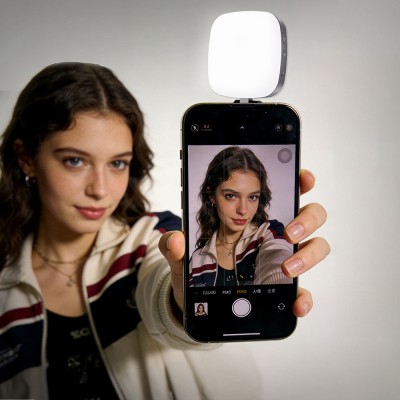 Lenyes CR211 360° Rotating Battery-Powered Magnetic Phone Top Light - 5