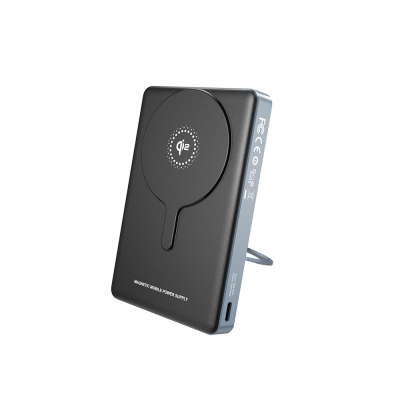 Lenyes PW1013D PD 30W Dijital LED Göstergeli Qi2 Teknolojili Standlı Kablosuz Şarj Özellikli Wireless Powerbank 15W 10000mAh - Lenyes