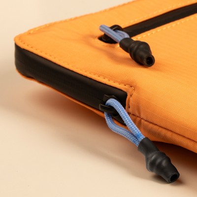 Native Uninon Ultralight Sleeve Serisi Su Geçirmez Ripstop Kumaş 14 inç Macbook Çantası - 13