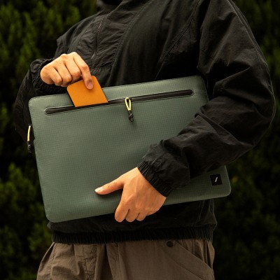 Native Uninon Ultralight Sleeve Serisi Su Geçirmez Ripstop Kumaş 15 inç Macbook Çantası - 21