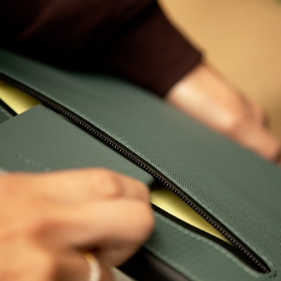 Native Uninon Ultralight Sleeve Serisi Su Geçirmez Ripstop Kumaş 15 inç Macbook Çantası - 24