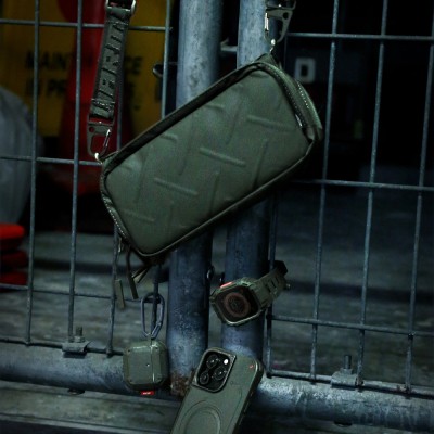Skinarma Sling Pouch Juno Cross-Hatch Desenli Naylon Scout Boyun Askı Kayışlı Çapraz Vücut Çantası - 12