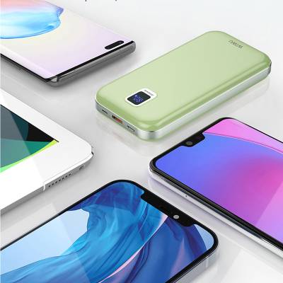 Wiwu JC-16 LED Ekranlı Li-Polimer Aşırı Akım Korumalı Taşınabilir Powerbank PD 20W 10000mAh - 10