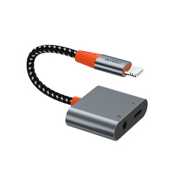 Wiwu LT08 Speech Support Lightning To 3.5mm Aux Translation Audio Adapter - Wiwu