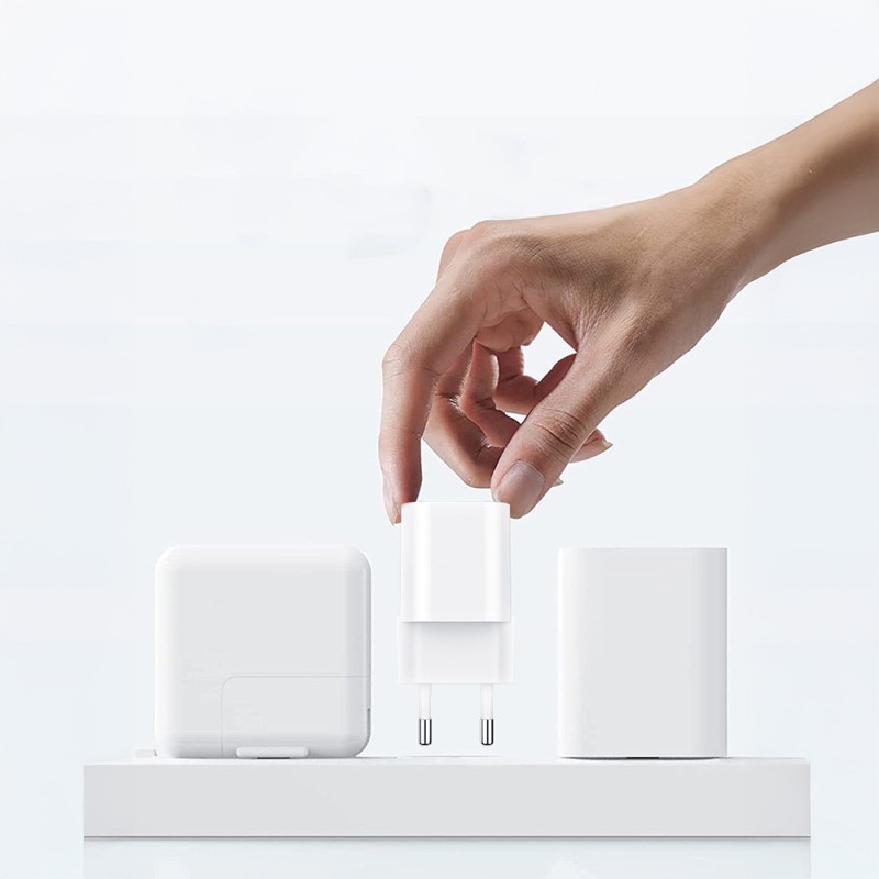 Wiwu Wi-G017 Cube Series Type-C PD & USB-A GaN Tech PD Fast Charging Mini Charging Head 33W - 4