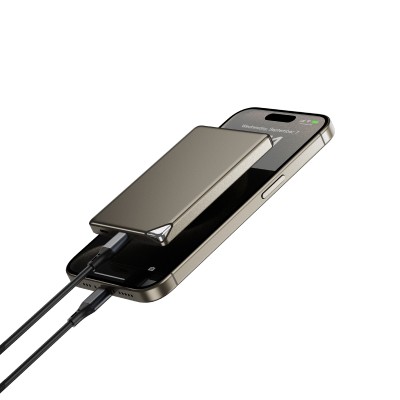 Wiwu Wi-P019 Ultra İnce Explore Serisi Led Göstergeli Wireless M-safe Powerbank 15W 5000mAh - 3