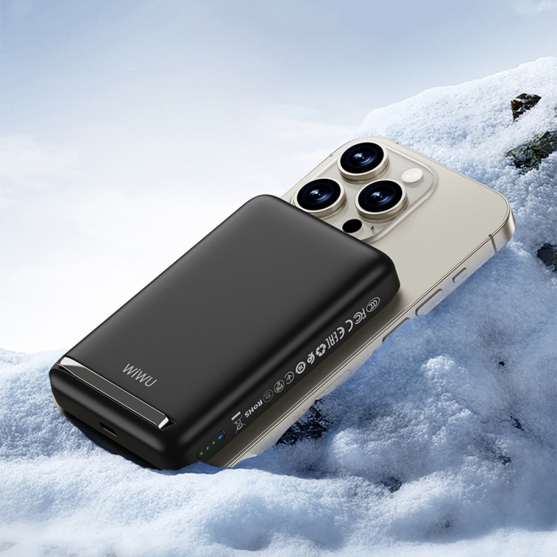 Wiwu Wi-P043 LED Işık Göstergeli Standlı Taşınabilir M-safe Wireless Powerbank 10.000mAh 15W - 10