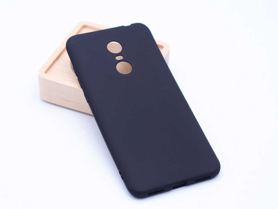 Xiaomi Redmi 5 Plus Kılıf Zore Premier Silikon Kapak - Siyah