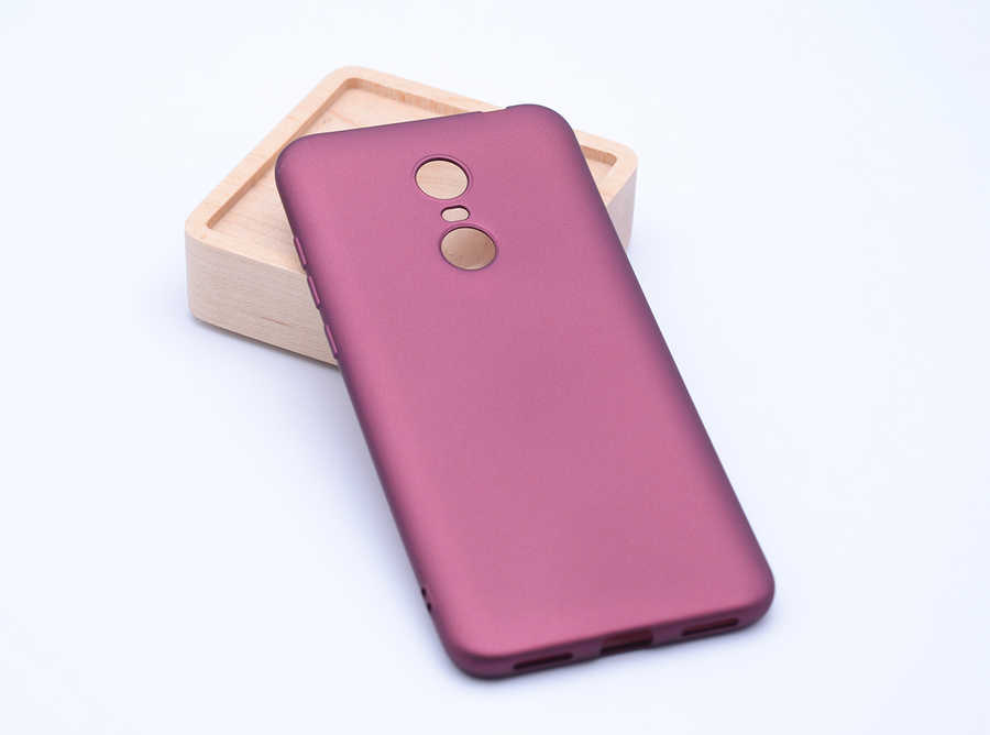 Xiaomi Redmi 5 Plus Kılıf Zore Premier Silikon Kapak - Mürdüm